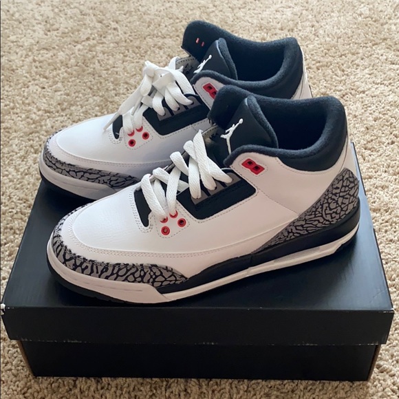 Jordan Retro 3s - Picture 2 of 4